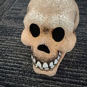 VTG Halloween Skull Light Up Melted Plastic Popcorn Blow Mold Scary Ghostly Fall